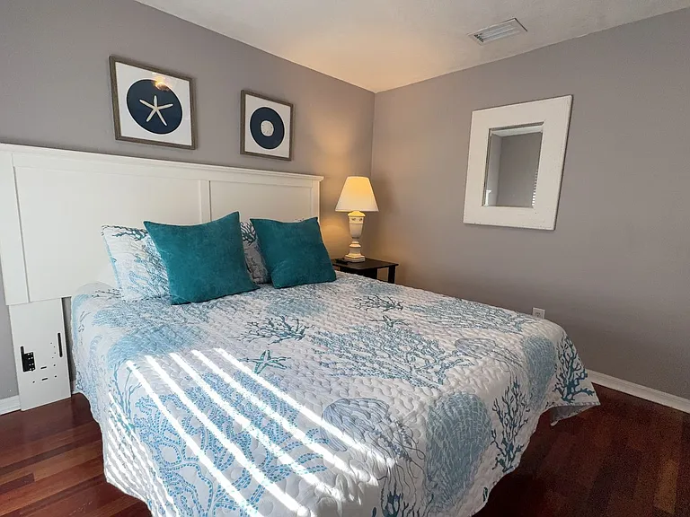 108 5th St S #4D — Photo 11