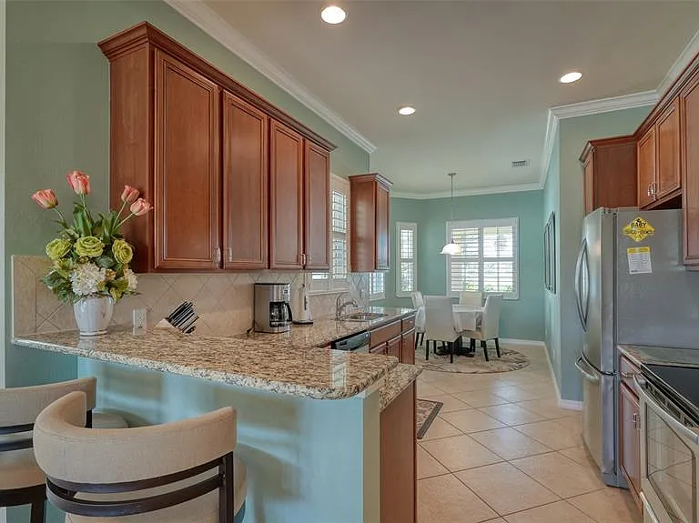 1498 Ernesto Dr — Photo 15