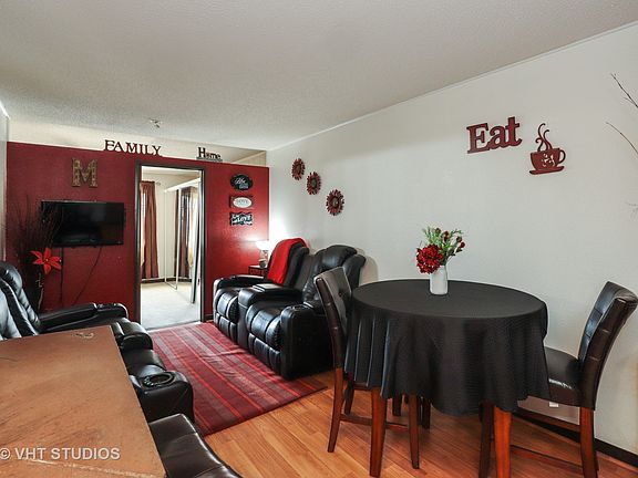 4th image of 3130 W Monroe St APT 306