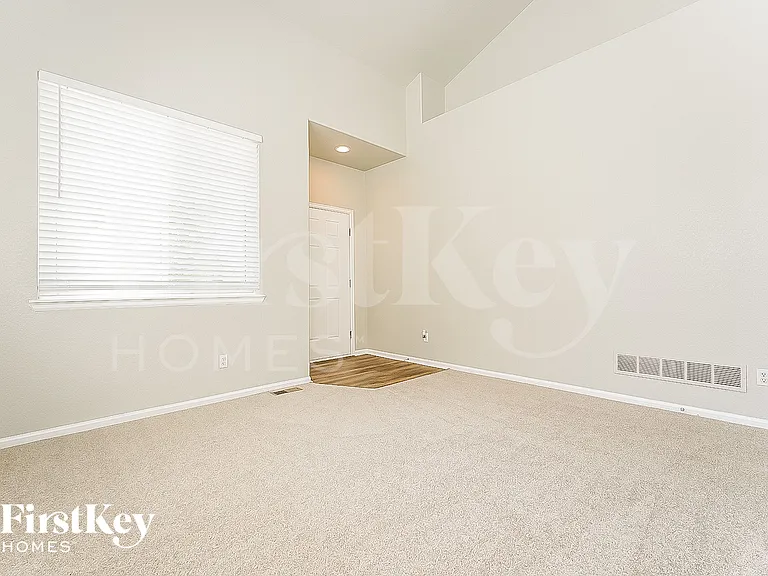 16463 E 98th Way — Photo 4