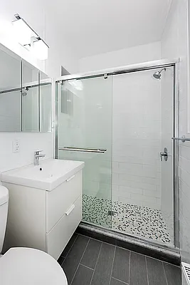 Rented by Bold New York | media 6