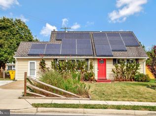 2 Thomas Rd, Glen Burnie, MD 21060