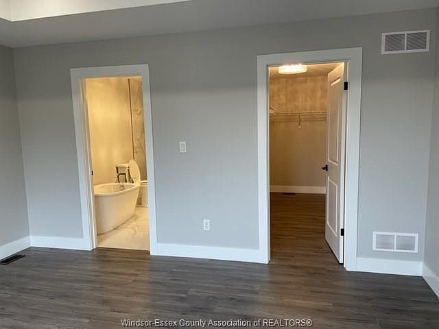 10th image of 85 Bordeaux Pl