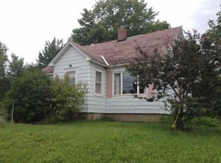 325 Stoneville Rd, Ishpeming, MI 49849