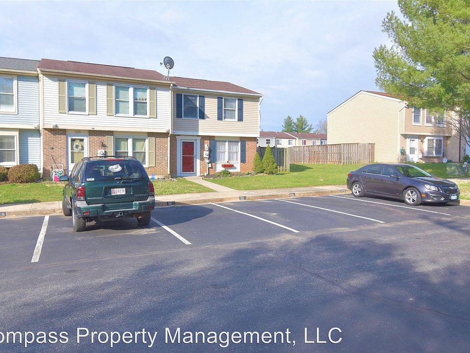 2nd image of 111 Savannah Ct