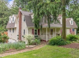 33 Mount Lebanon Rd, Port Murray, NJ 07865