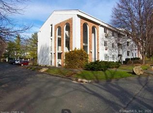 81 Coalpit Hill Rd APT K, Danbury, CT 06810