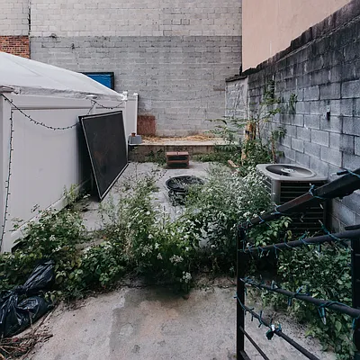 Rented by Nooklyn NYC LLC | media 34