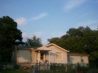 209 Smith St, Florence, AL 35630