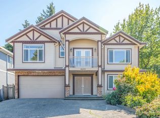 8690 Tulsy Cres E, Surrey, BC V3W 7A4