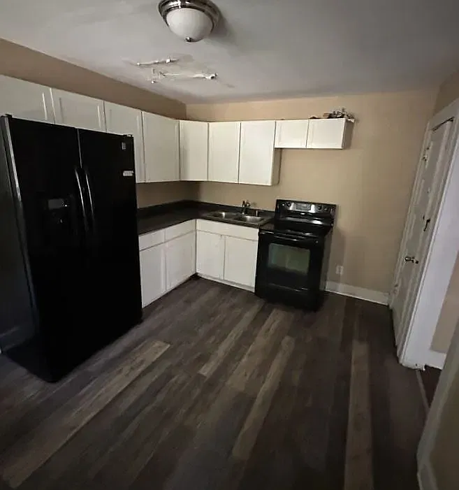 3 bed, 1120 sqft, $1,450 — Photo 3