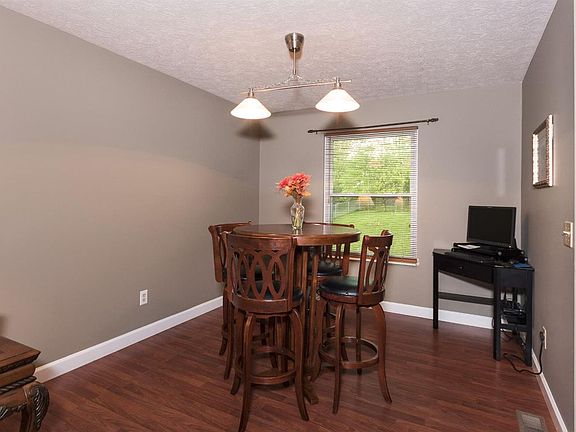 4th image of 7894 Merryman Way