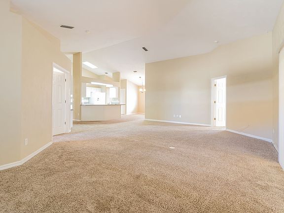 5th image of 1362 Wayne Ave