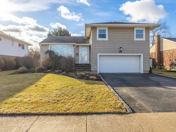 5 Atwood Road, Plainview, NY 11803