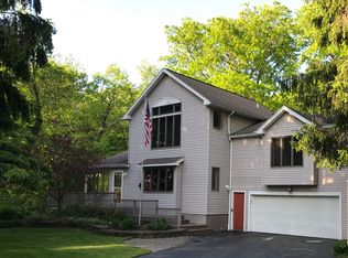 213 Ship Builders Creek Rd, Webster, NY 14580