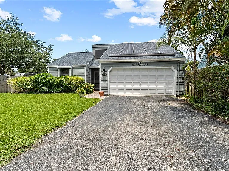 465 Oak Shadow Way — Photo 4