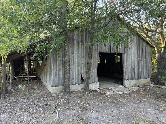 4th image of 10350 Clear Creek Rd W