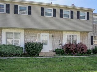 6203 E 127th St, Grandview, MO 64030