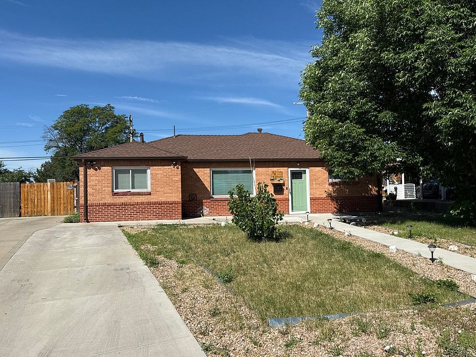 1st image of 8941 Fir Dr