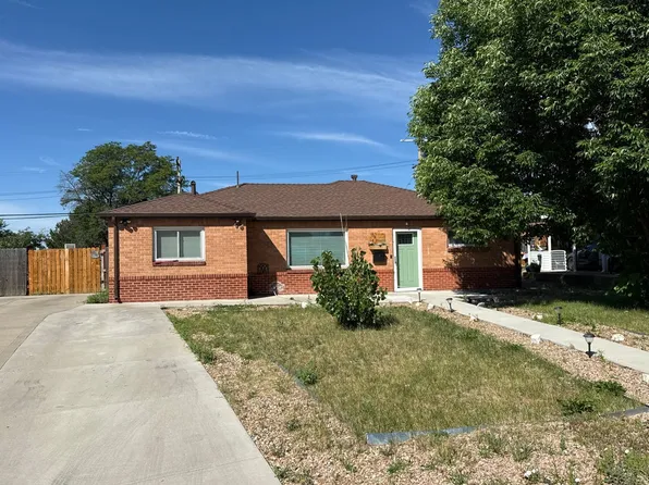 8941 Fir Dr, Thornton, CO 80229
