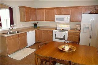 4th image of 1325 SE Waddel Way