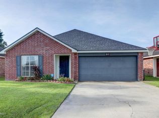 104 Army Ranger Dr, Duson, LA 70529