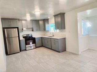 1241 E 80th St #1/2, Los Angeles, CA 90001