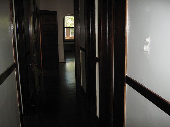 5th image of 2603 W Winona St