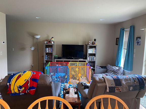 2nd image of 1305 Bunson Ln Unit A