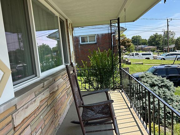2nd image of 5856 Juvene Way
