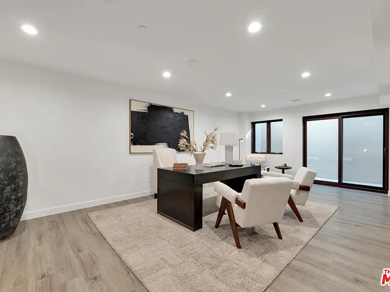 3116 Elvido Dr — Photo 27