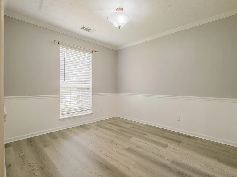 655 Osprey Dr — Photo 18