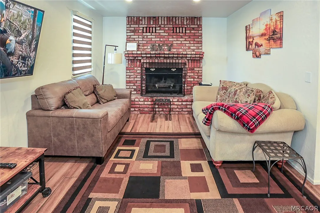 2 bed, 3.0 bath, 1450 sqft, $2,000 — Photo 4