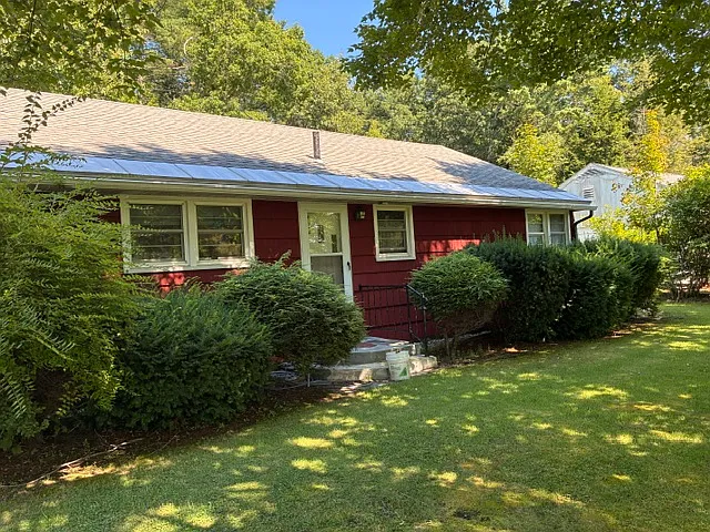 2 bed, 1040 sqft, $3,500 — Photo 1