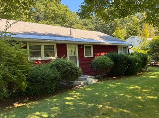 46 Gilrain Ter, Northampton, MA 01062