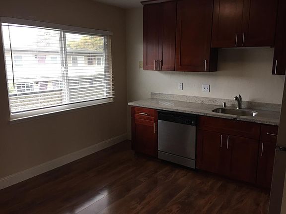 4th image of 524 E Maude Ave APT 37