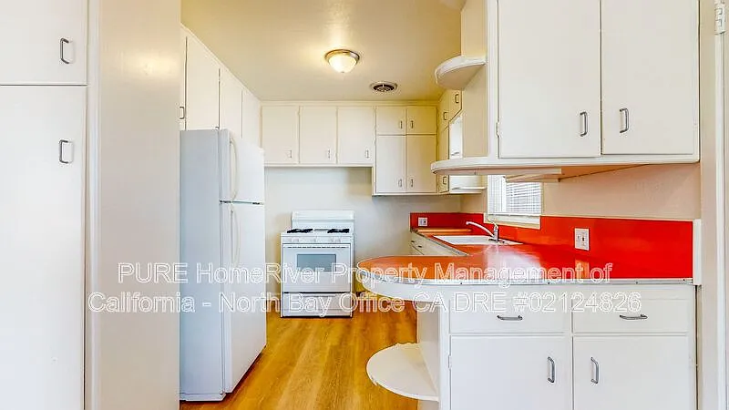 4942 Sonoma Hwy