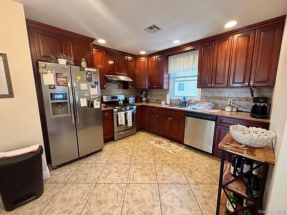 5th image of 189 Jefferson Ave Floor 2
