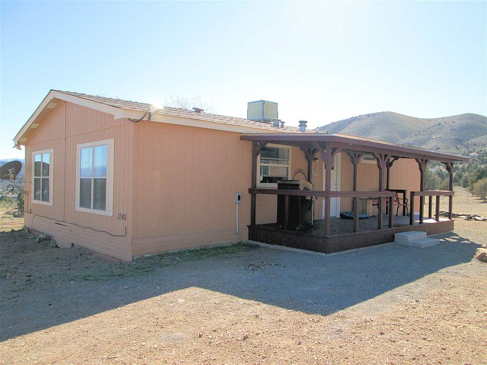 1st image of 1240 Canyon Dr