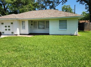 2420 Hayes Ln, Beaumont, TX 77703