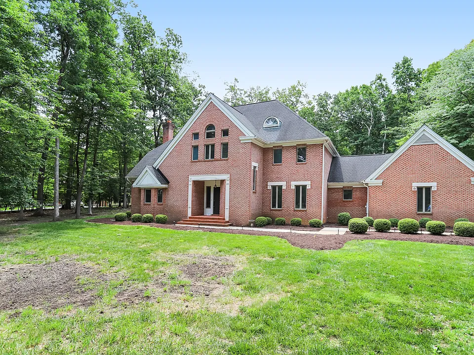 11109 Elmview Pl