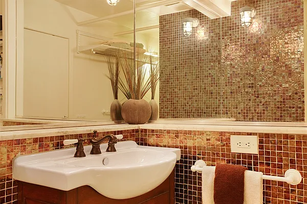 Sold by Corcoran | media 39