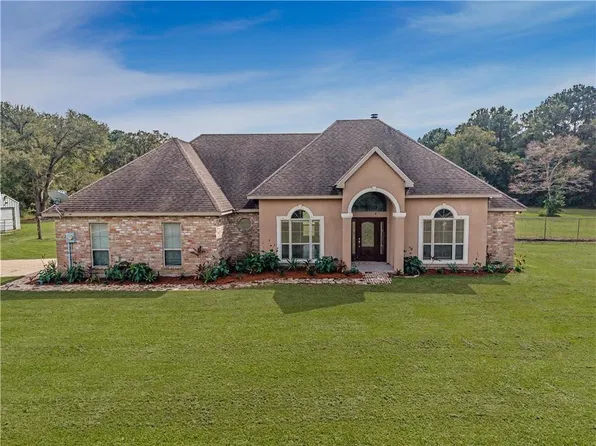 27280 Bobs Rd, Lacombe, LA 70445