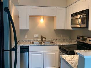 1013 W 23rd St, Austin, TX 78705