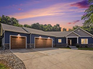 395 Wattles Rd S, Battle Creek, MI 49014