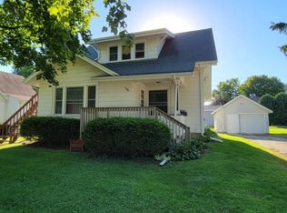 135 3rd Ave SE, Harmony, MN 55939