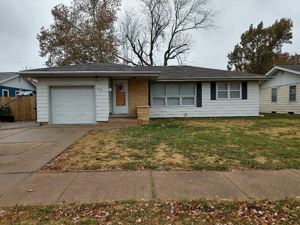 1st image of 626 Carl Ave