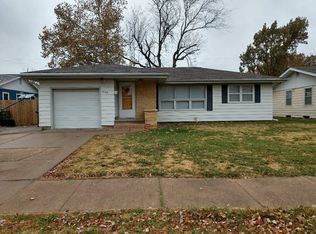 626 Carl Ave, Salina, KS 67401