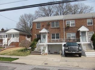 5625 210th St, Oakland Gardens, NY