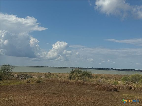 4th image of 785 Swan Point Rd